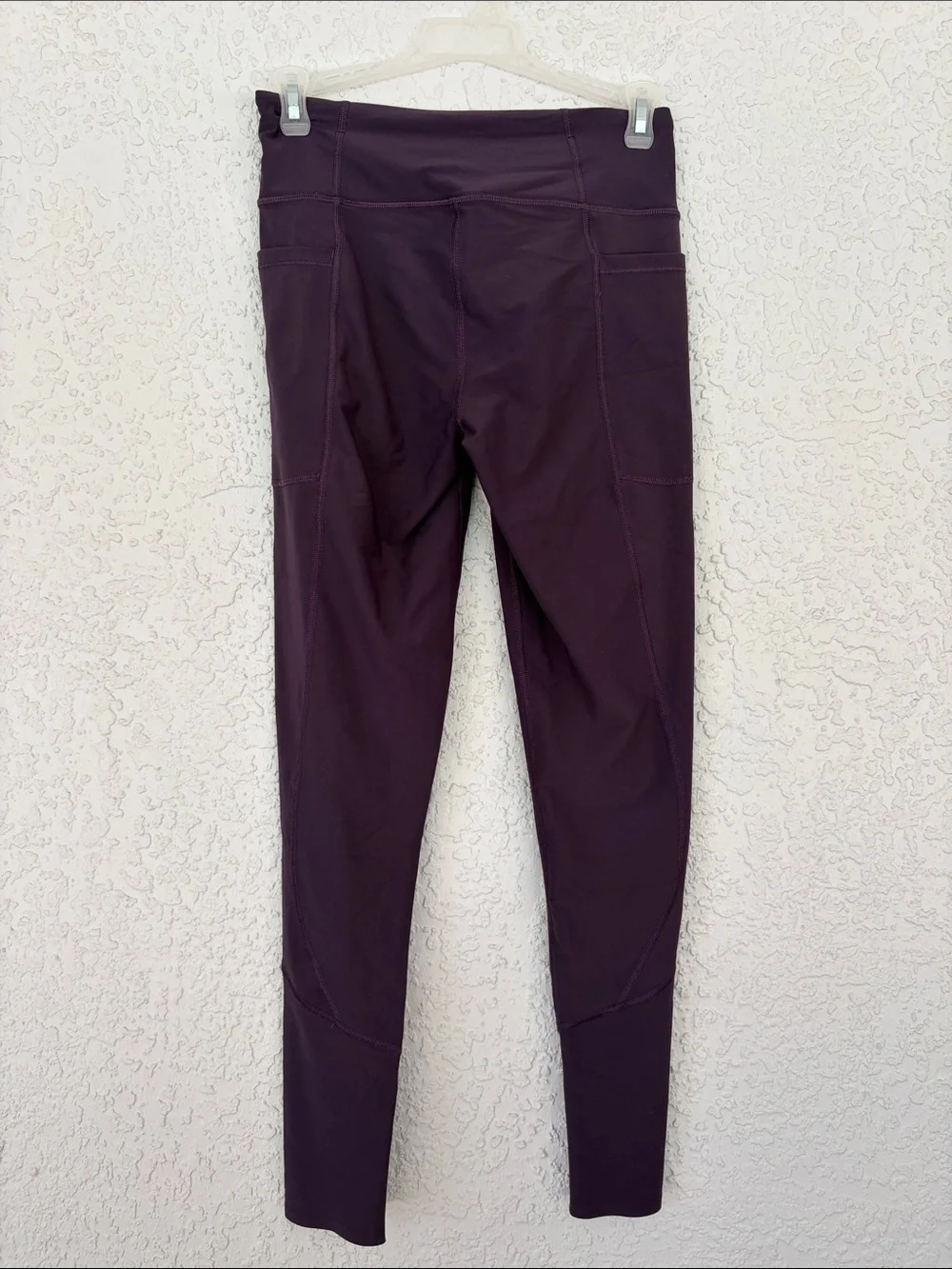 Victoria’s Secret Sport Purple total knockout  Leggings with Side Pockets size S